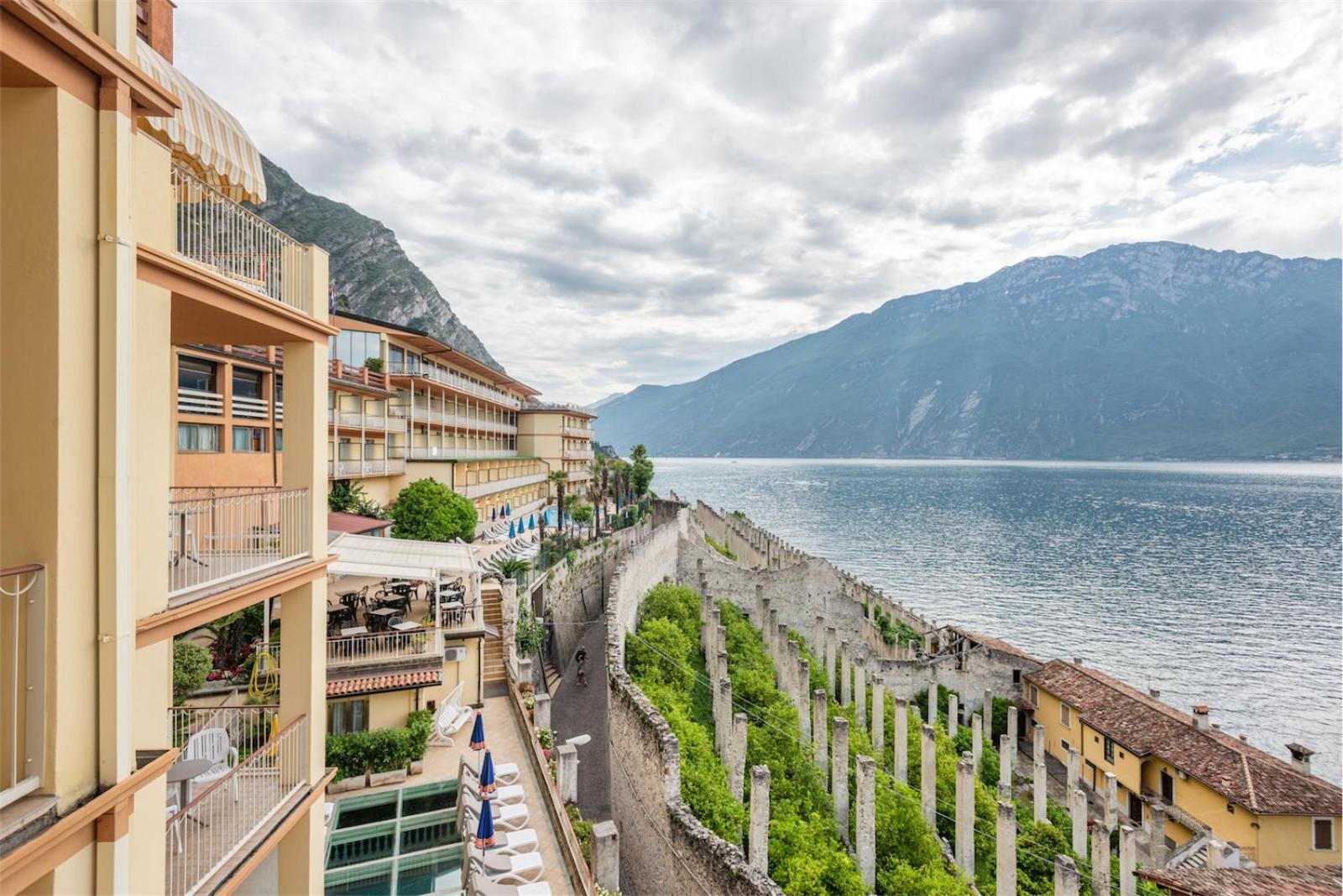 Hotel Splendid Palace Limone sul Garda Zewnętrze zdjęcie